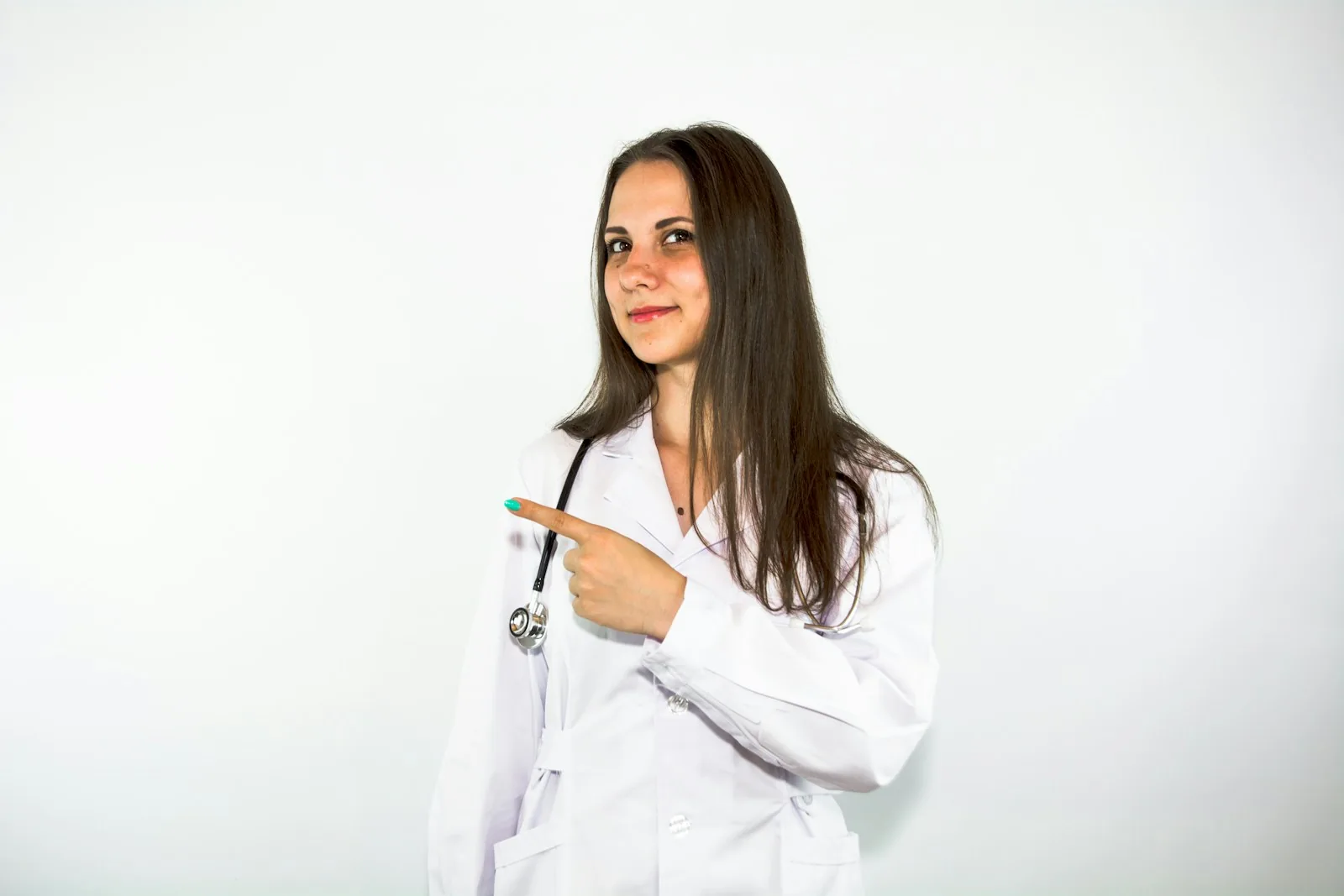 Dr. Ioana Mureșan, medic specialist în estetică dentară