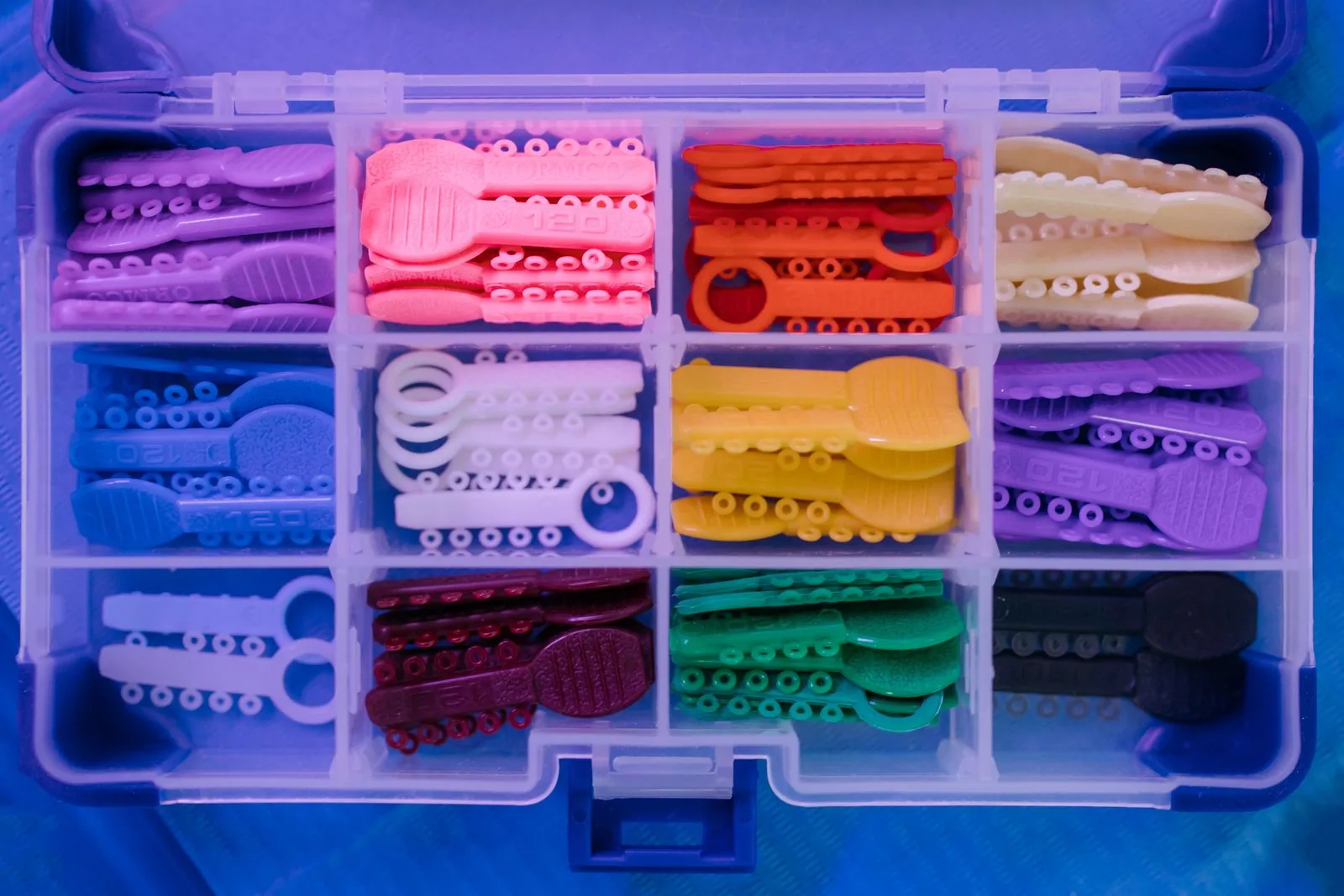 Elastice ortodontice colorate